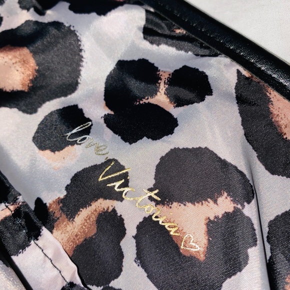 Victoria’s Secret Tote Bag - Picture 7 of 7